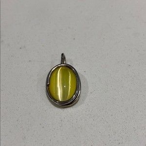 .925 silver pendant with yellow stone